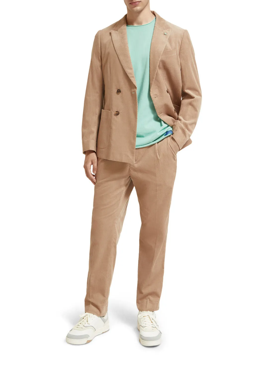 Blake Pleated Corduroy Chino in Camel