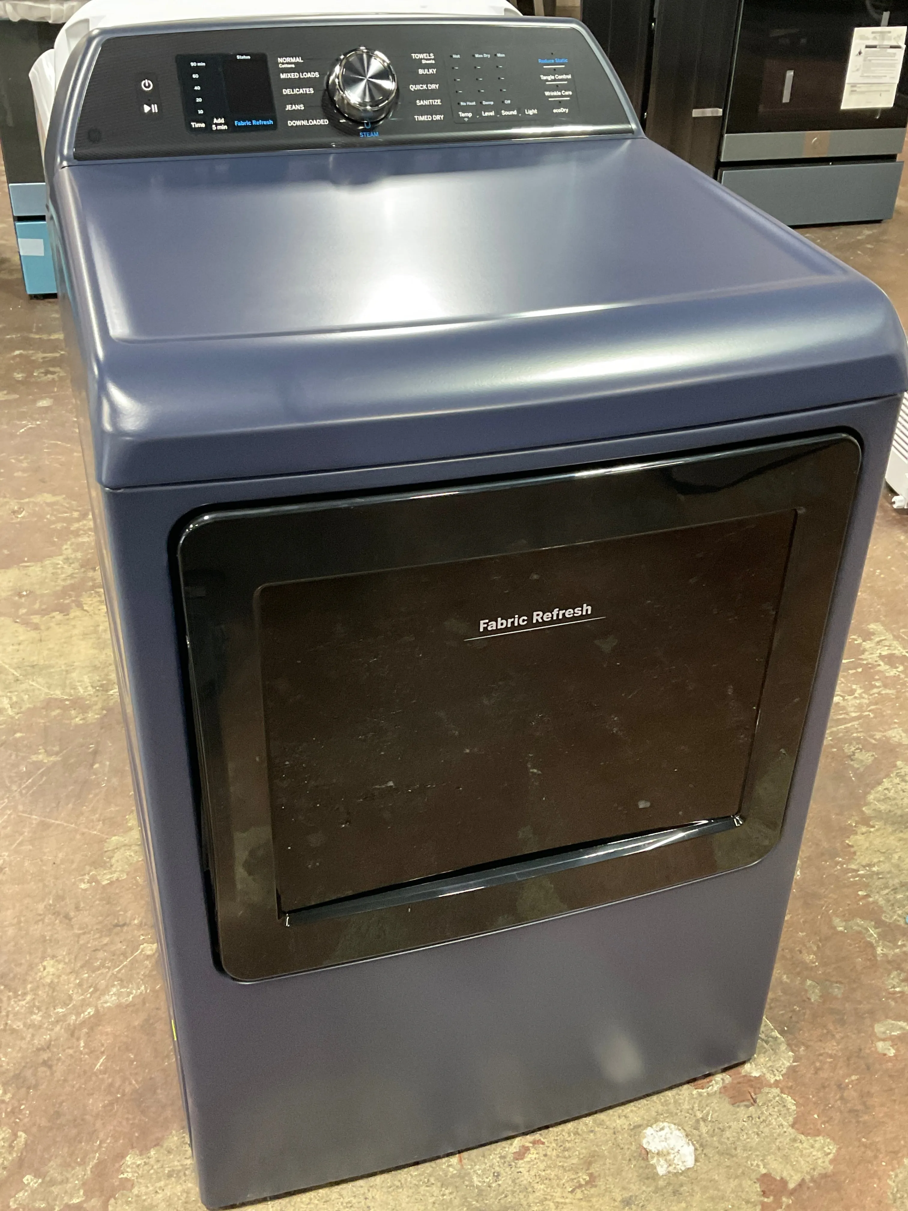GE Profile™ 7.3 cu. ft. Capacity Smart Gas Dryer with Fabric Refresh