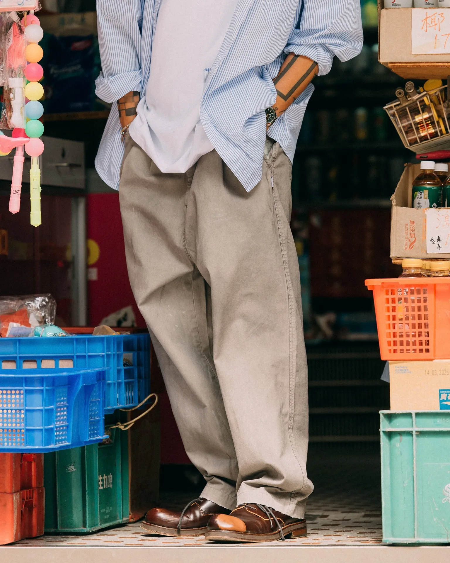 GROCERY PT-012 PAINTED DIRTY WASHED WIDE CHINO/ FOSSIL GREY