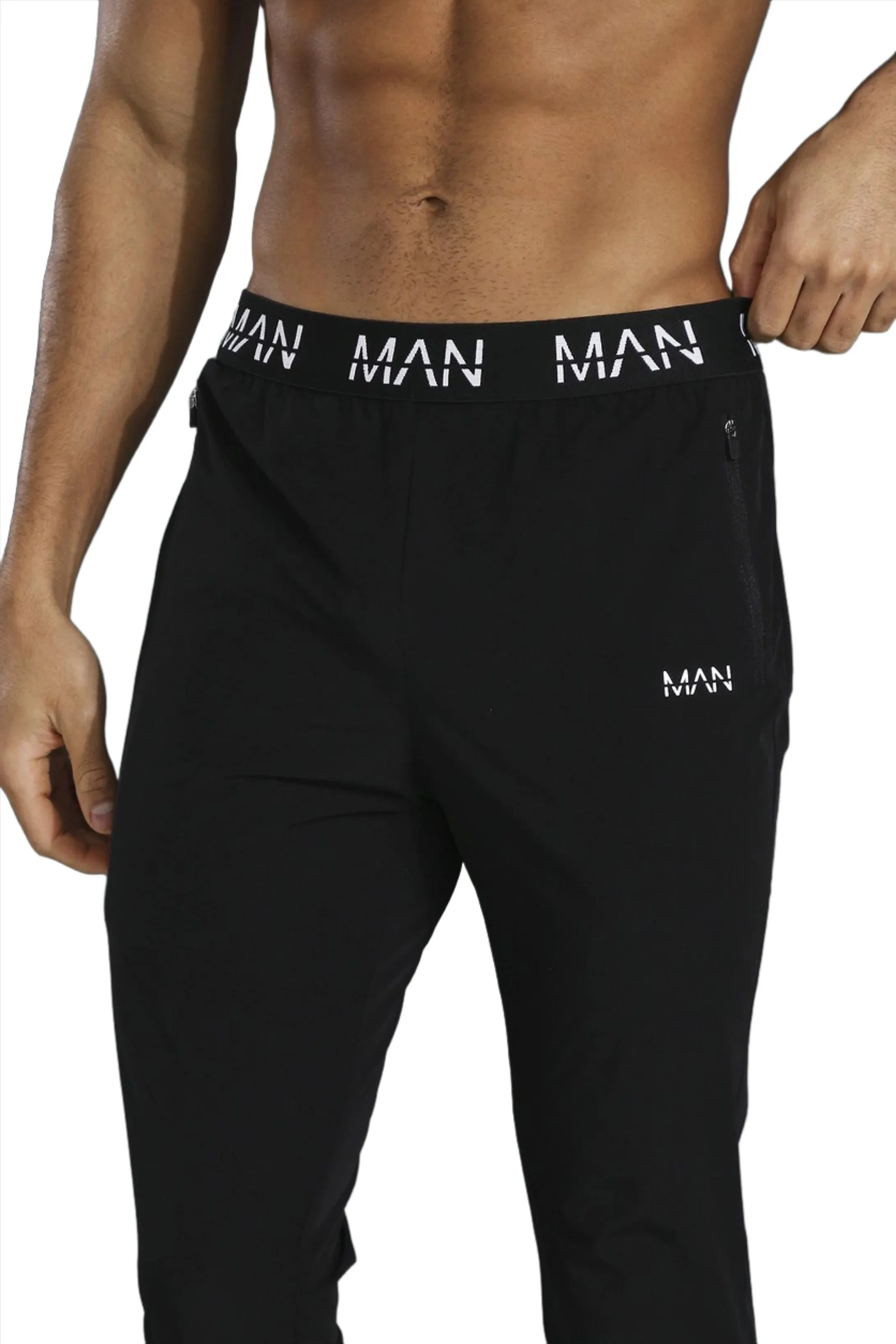 MAN ACTIVE LIGHTWEIGHT PLAIN TRACK PANT - BLACK