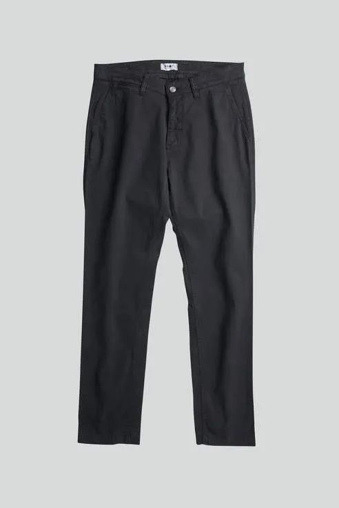NN07 / Marco 1400 Classic Chino / Black