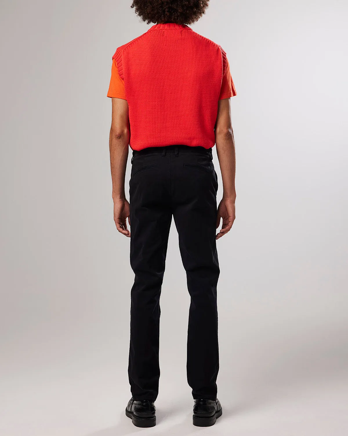 NN07 / Marco 1400 Classic Chino / Black