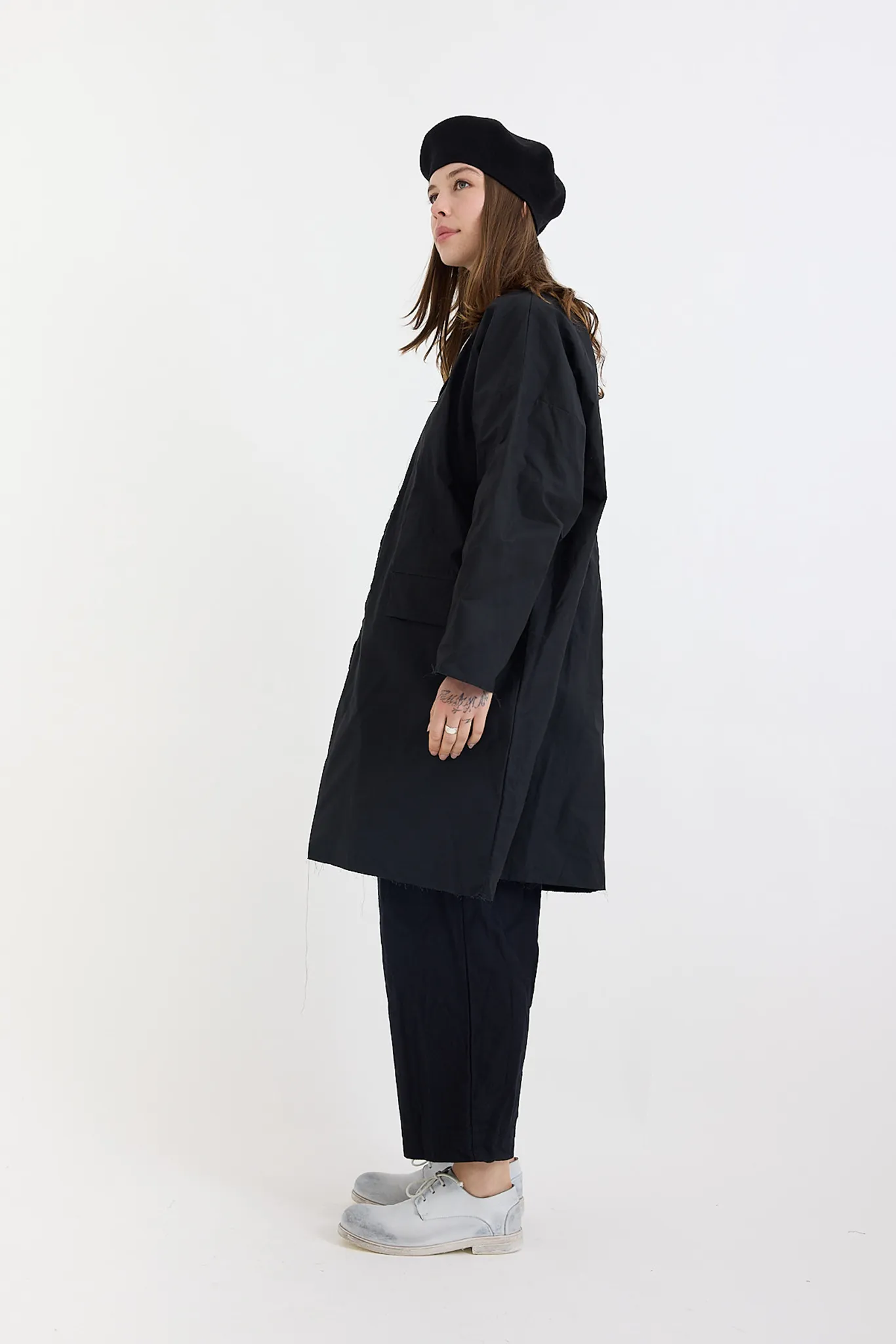 SCHA - Button-Down Volume Coat- Black