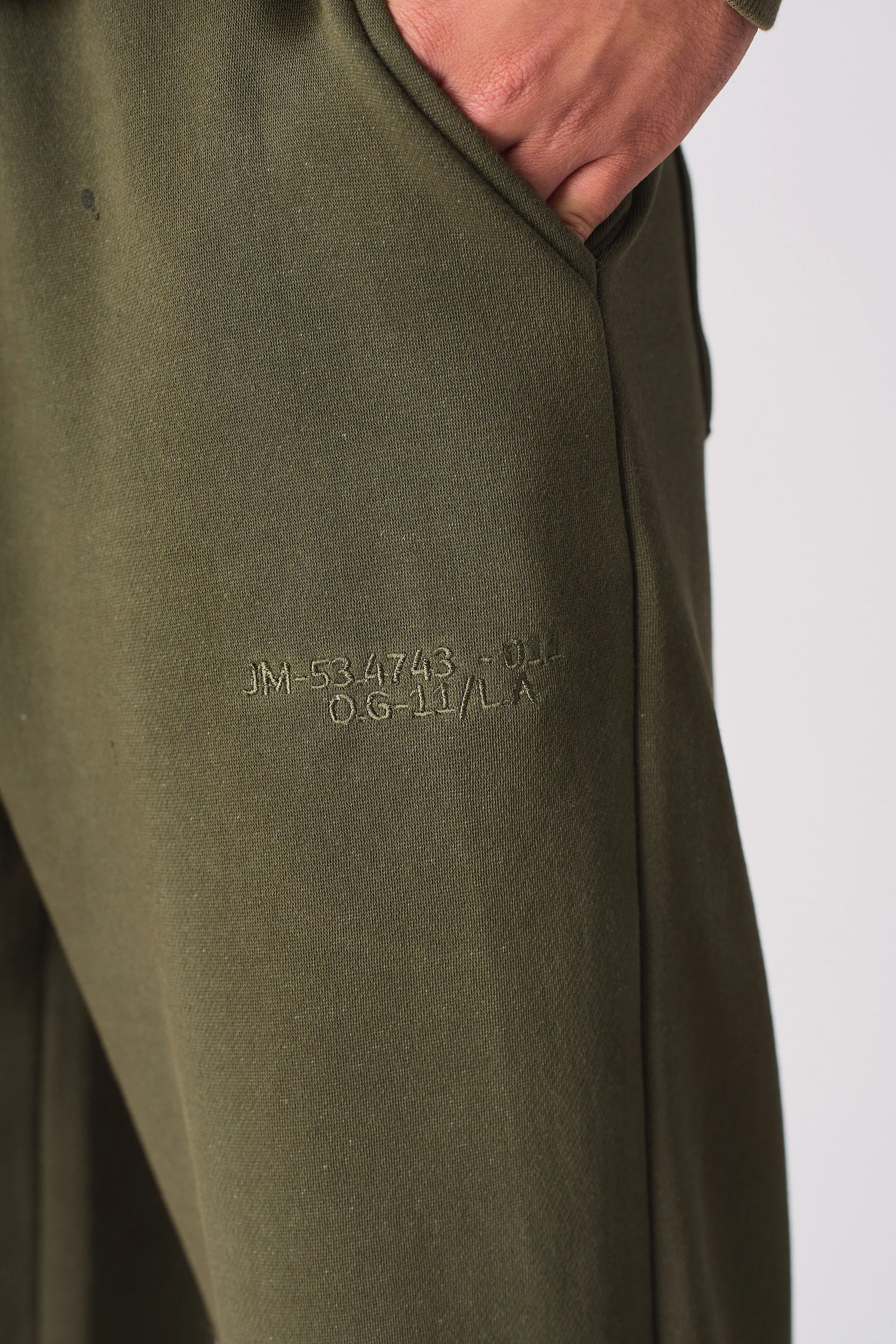 STRAIGHT LEG JOGGER - GREEN