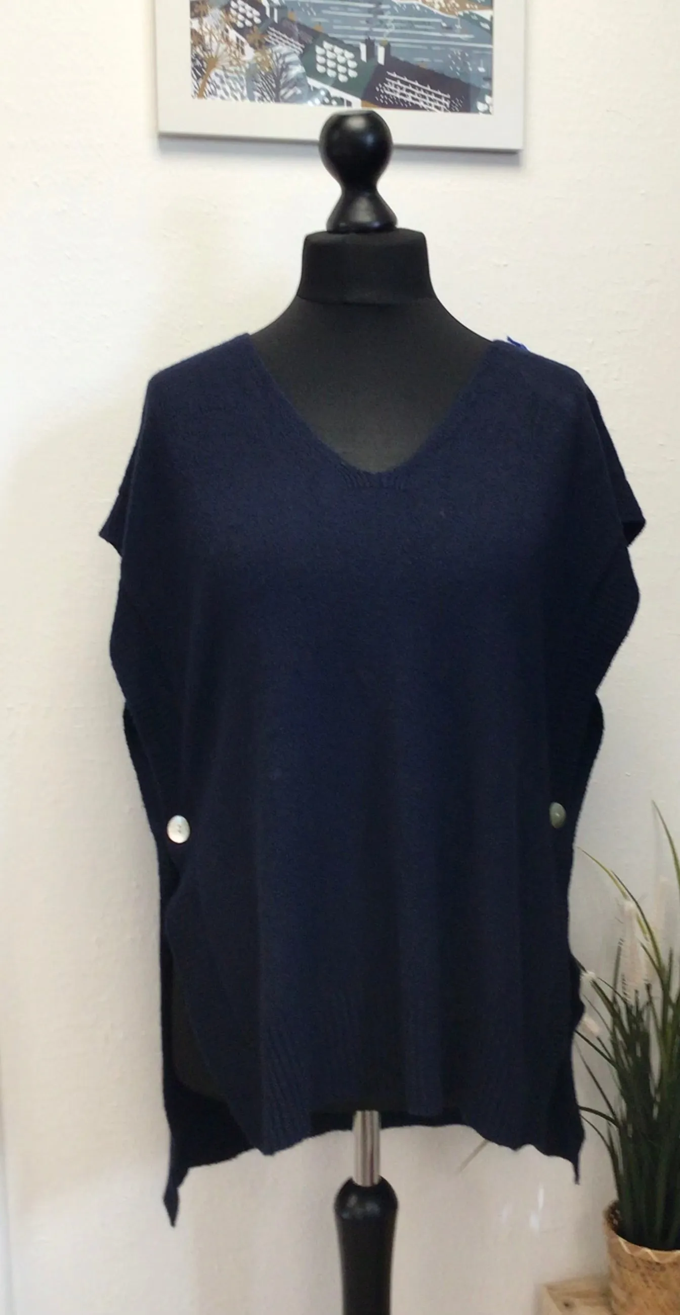 V Neck Side Button Sleeveless Poncho